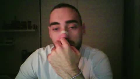 mollo20 online show from 10/20/25, 08:09