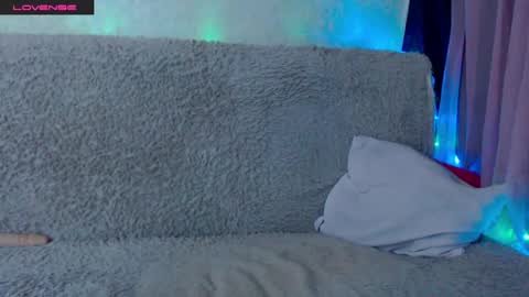 Molly1sex online show from 04/26/26, 04:43