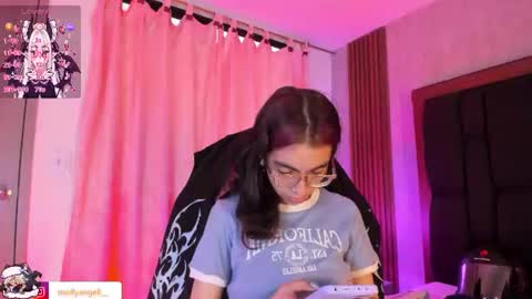 Molly online show from 07/11/26, 03:48
