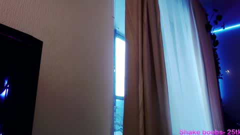    online show from 02/03/25, 09:52