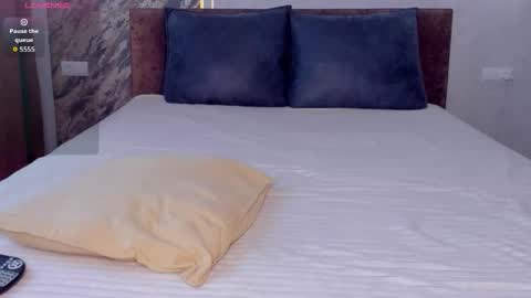 Molly online show from 02/02/26, 06:45