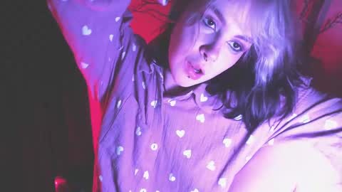 Snapshot of molly_crow chatting on 01/09/25, 02:54 Molly Crow online show from 01/09/25, 02:54