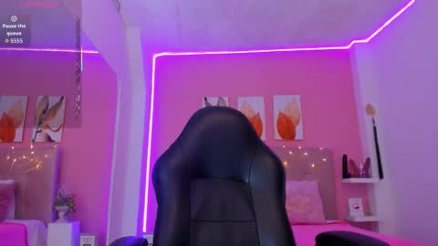    online show from 01/12/26, 01:16