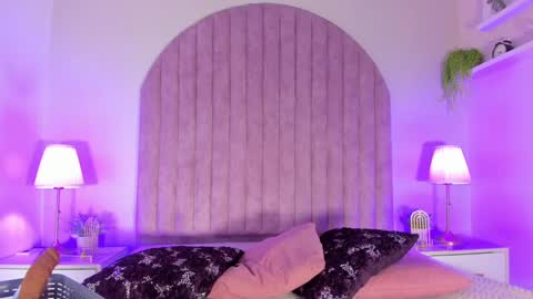 Molly Jackson online show from 12/21/24, 12:06