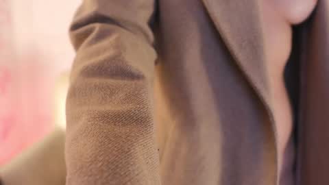   MOLLY   online show from 01/17/25, 06:02