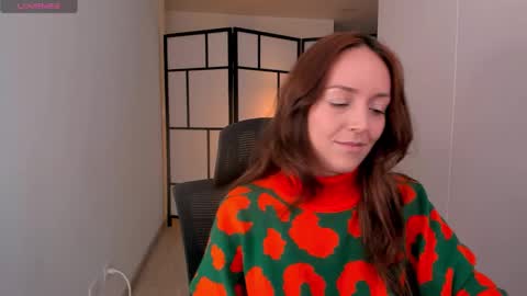   MOLLY   online show from 03/16/26, 07:40