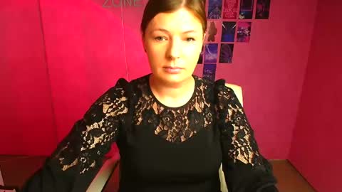 Snapshot of molly_mis chatting on 04/22/26, 11:34 Molly online show from 04/22/26, 11:34