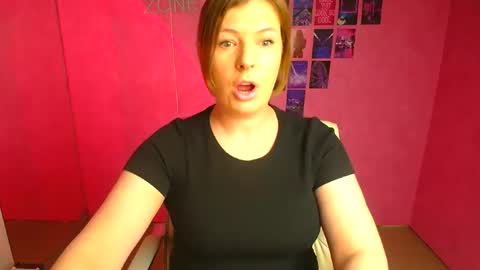 Snapshot of molly_mis chatting on 04/25/26, 11:35 Molly online show from 04/25/26, 11:35