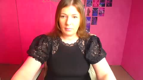 Snapshot of molly_mis chatting on 05/08/26, 11:48 Molly online show from 05/08/26, 11:48