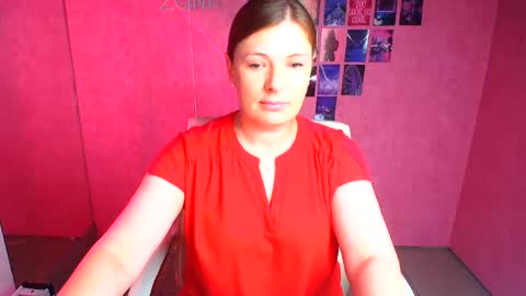 Snapshot of molly_mis chatting on 06/19/26, 06:12 Molly online show from 06/19/26, 06:12