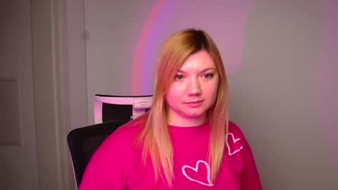 Molly online show from 01/09/25, 03:12