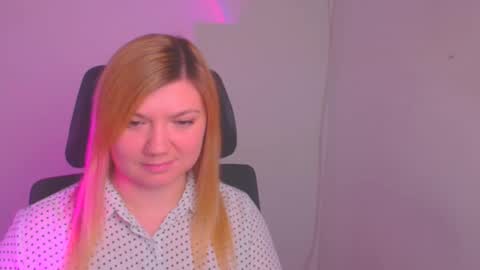 Molly online show from 01/24/25, 12:31