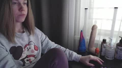 I have new photos come and see with love Molly online show from 02/11/25, 10:48