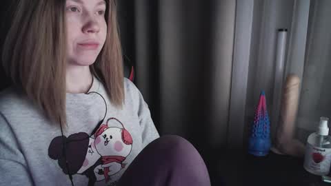 I have new photos come and see with love Molly online show from 02/25/25, 01:41