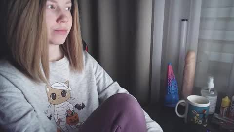 I have new photos come and see with love Molly online show from 03/05/25, 04:56