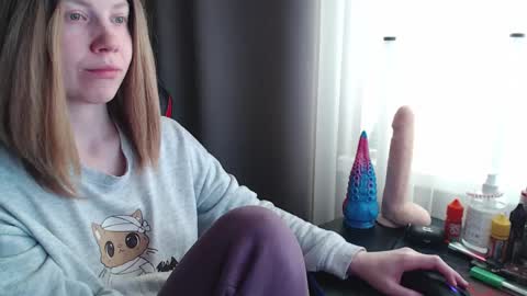 I have new photos come and see with love Molly online show from 03/11/25, 07:37