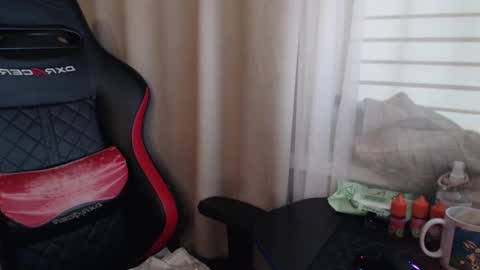 I have new photos come and see with love Molly online show from 11/16/25, 12:33