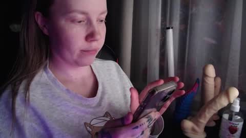 I have new photos come and see with love Molly online show from 03/12/26, 09:32