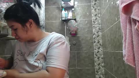 Snapshot of molly_shake chatting on 01/06/25, 11:09 Molly online show from 01/06/25, 11:09