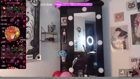 Snapshot of molly_shake chatting on 02/10/25, 07:15 Molly online show from 02/10/25, 07:15