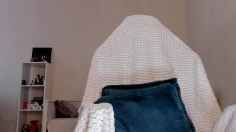 Molly online show from 03/06/25, 07:14