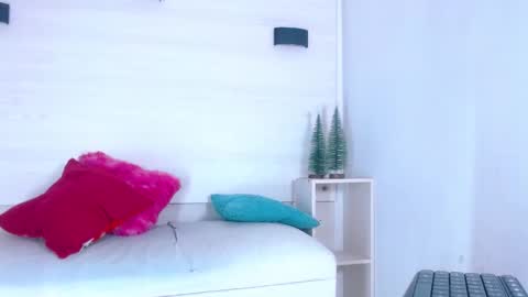 Molly Spears online show from 01/10/25, 11:43