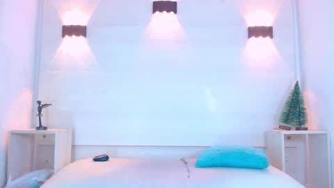 Molly Spears online show from 01/19/25, 04:12