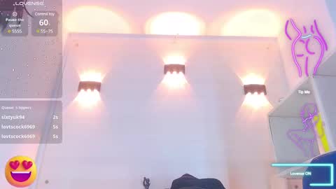 Molly Spears online show from 02/09/25, 06:05