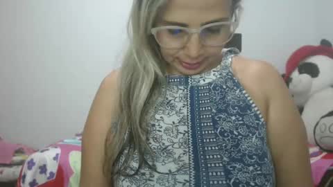 Molly Bunny online show from 02/17/25, 02:31