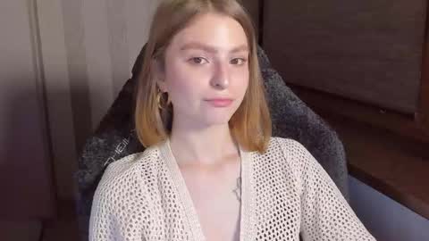 Taisha online show from 11/30/25, 01:26