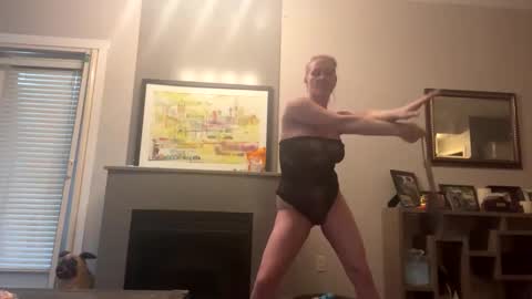 molly fourtune online show from 10/16/25, 10:55