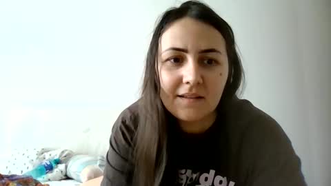 Snapshot of mollyhayness chatting on 03/28/26, 08:58 Molly online show from 03/28/26, 08:58