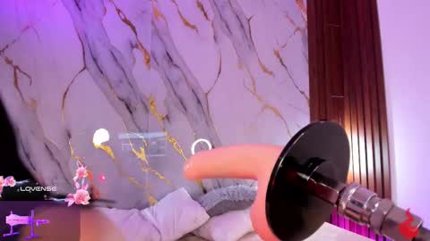 New girl Emily Valentina  Michelle online show from 03/02/26, 07:15