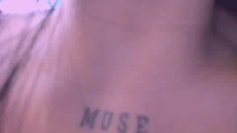 mollylove_ online show from 02/11/26, 07:41