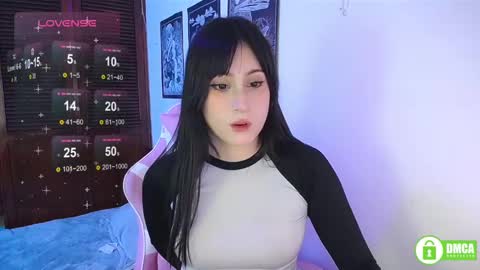 Snapshot of mollymeyeer chatting on 01/20/25, 01:28 Molly online show from 01/20/25, 01:28