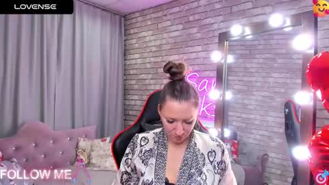 hi im Molly heregreat boobs big heart  warm pussy  online show from 03/05/25, 03:51