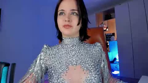 Molly online show from 06/26/26, 08:24