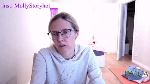 AngelMomm online show from 03/22/26, 08:40