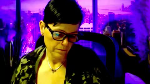 MollySun Nina Randmann online show from 06/11/26, 04:38