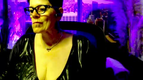 MollySun Nina Randmann online show from 06/17/26, 06:42