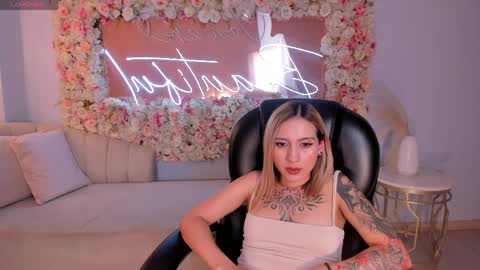 Molly Sunders online show from 04/09/26, 06:19