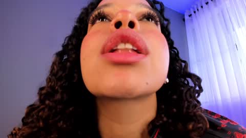 Snapshot of mollyybloom chatting on 01/24/25, 09:58 Molly online show from 01/24/25, 09:58