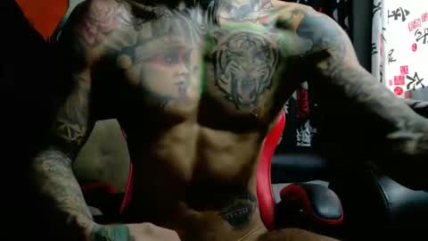 Snapshot of molotov_explosive chatting on 10/29/25, 05:47 Molotov online show from 10/29/25, 05:47