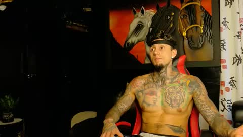 Snapshot of molotov_explosive chatting on 11/16/25, 08:58 Molotov online show from 11/16/25, 08:58