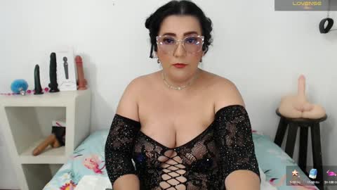 Snapshot of mom_17 chatting on 01/22/25, 01:10 Celeste online show from 01/22/25, 01:10