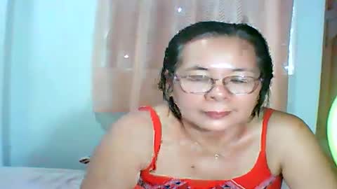 mombastic55 online show from 05/26/26, 04:30