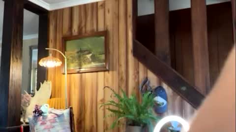 Mia  online show from 03/27/26, 01:22