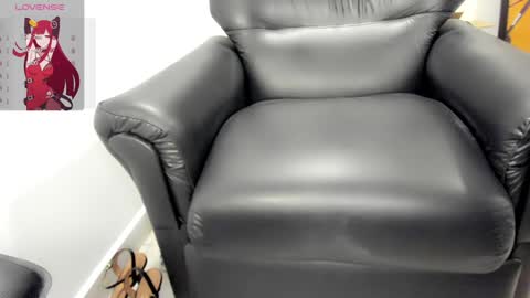 Snapshot of mommy_cassie chatting on 12/08/24, 01:58 Mommy Cassie online show from 12/08/24, 01:58