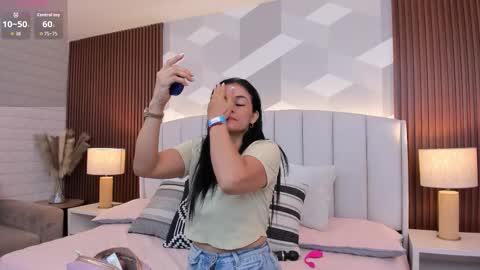 Snapshot of mommy_naughty_ chatting on 09/19/25, 11:22 Letty Smith online show from 09/19/25, 11:22