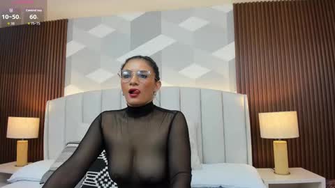 Snapshot of mommy_naughty_ chatting on 09/27/25, 11:26 Letty Smith online show from 09/27/25, 11:26